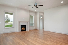 10-2022-05-05-01.03.36-2