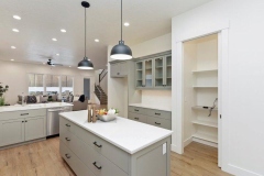 13-Kitchen